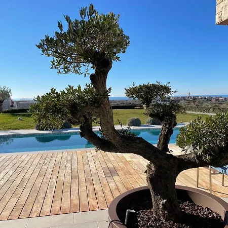 Royale Croatia With Golf In Villa Brtonigla